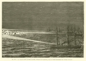 Die Stadt Sousse (Tunesien) beleuchtet während der Besetzung durch die elektrischen Laternen der französischen Schiffe